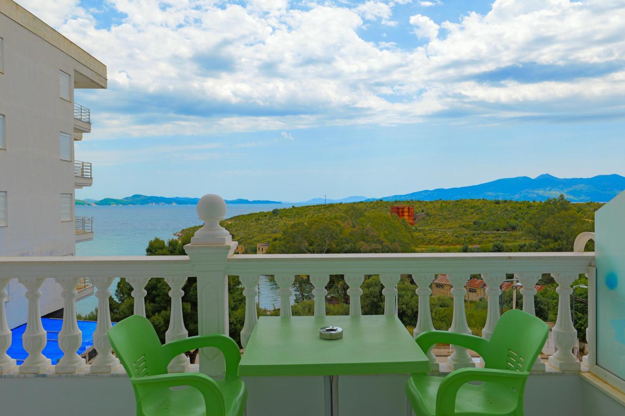 Vila Marina Apartments Saranda Dış mekan fotoğraf